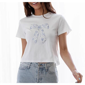 Le Lis White Floral Bow Graphic Tee Size Large New Without Tags Coquette